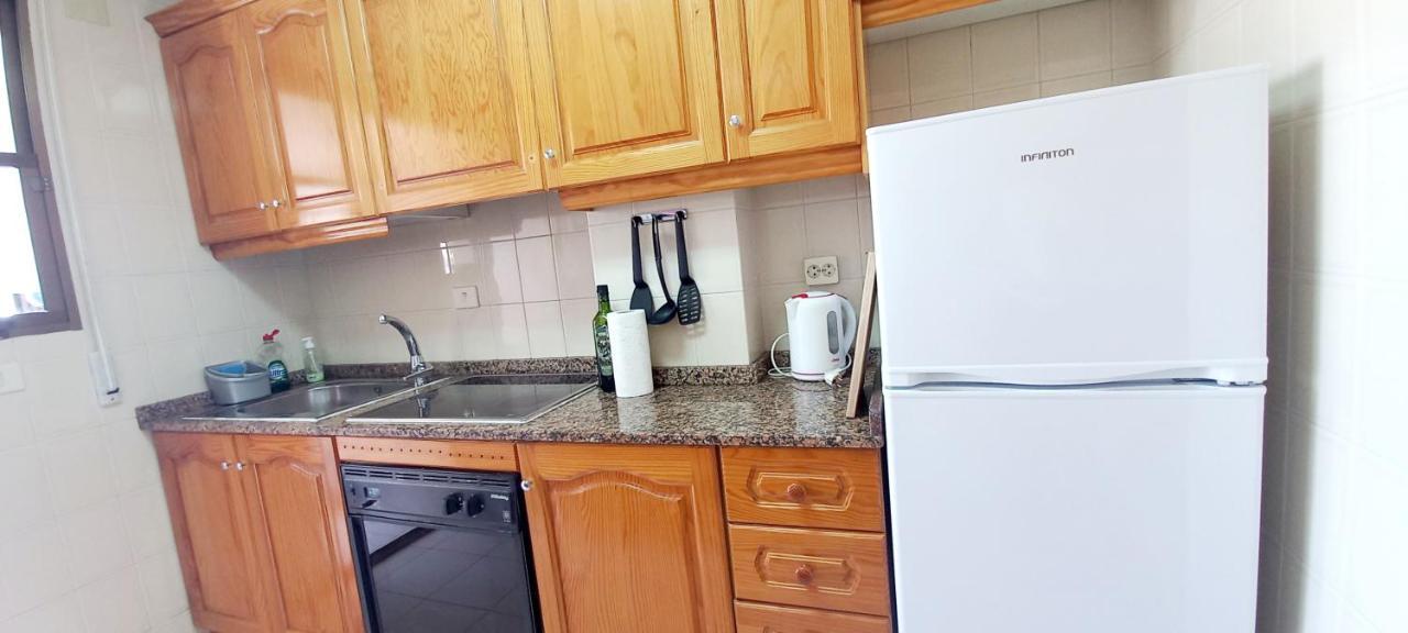 Apartament Playa Arenales Apartman Arenales del Sol Kültér fotó